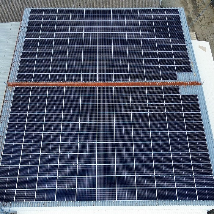 産業用太陽光発電システムの画像